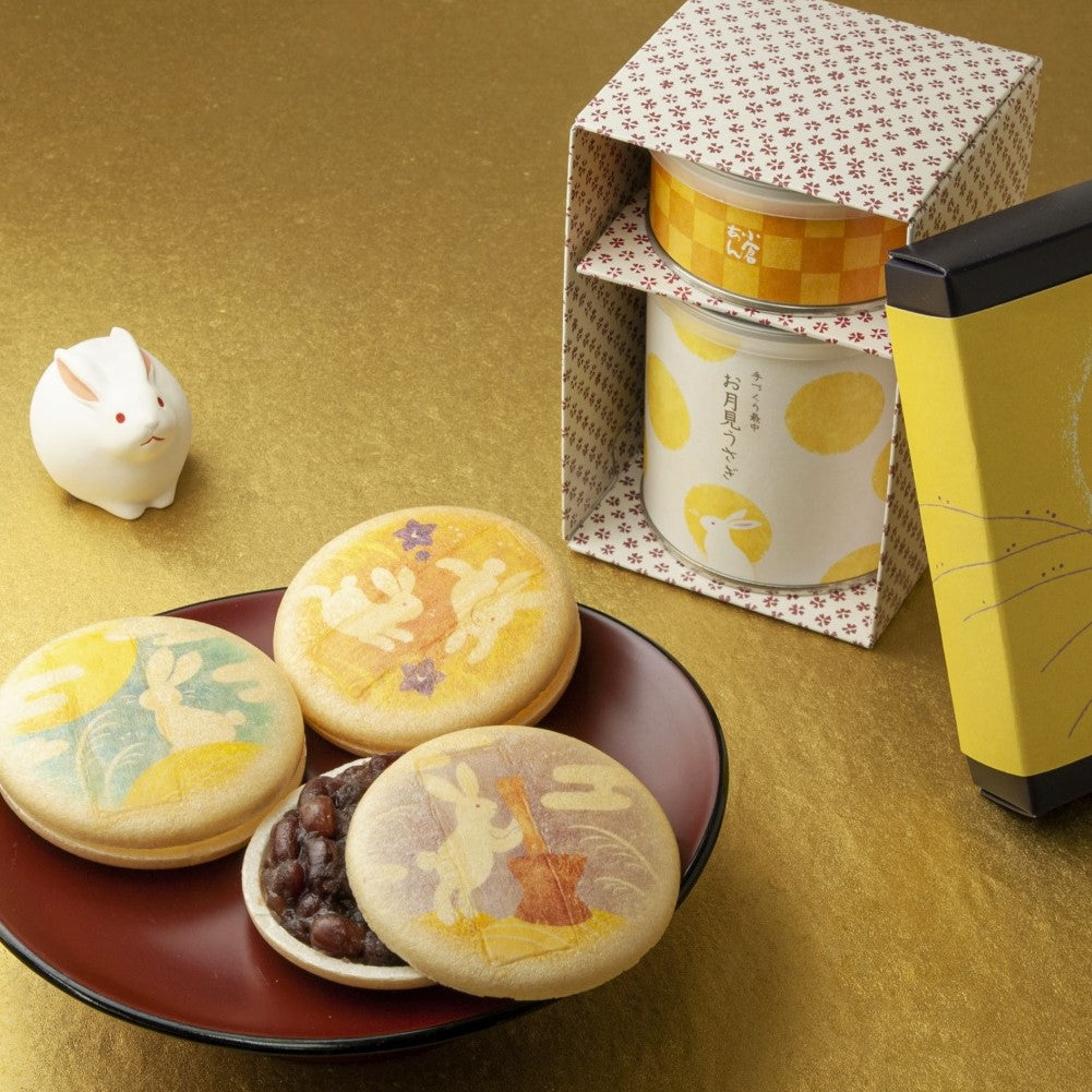 手づくり最中 「お月見うさぎ」｜定番の和菓子｜鶴屋吉信公式